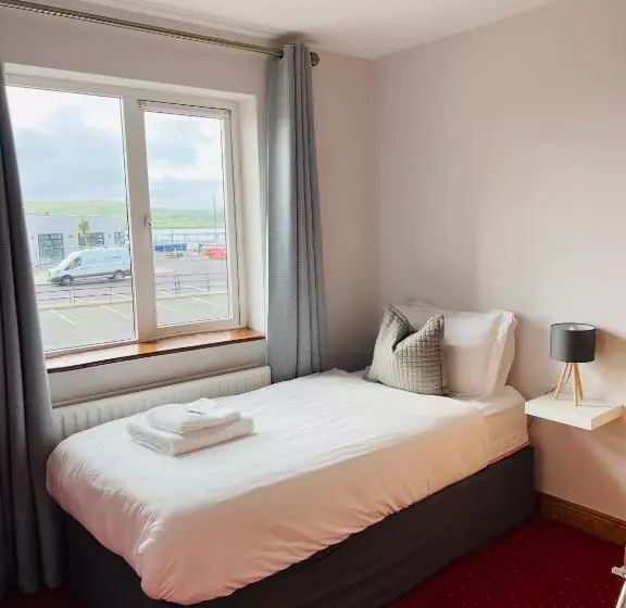 Aamiaismajoitus (B&B) Dingle Marina Lodge