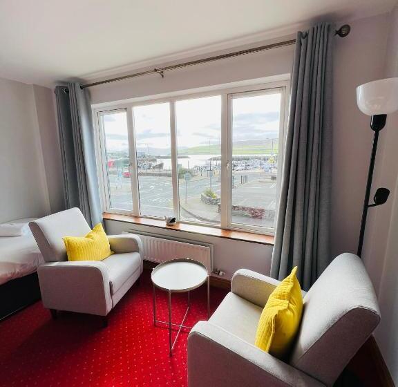 مبيت وإفطار Dingle Marina Lodge