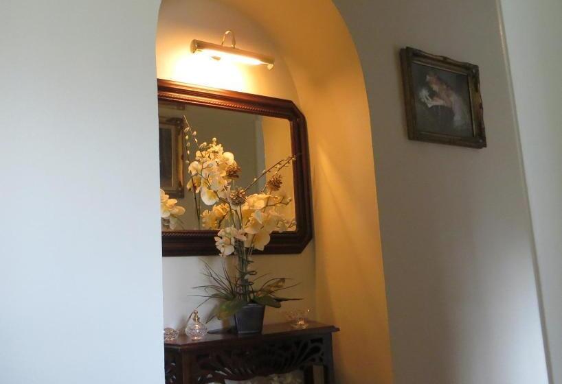 مبيت وإفطار Heritage Accommodation