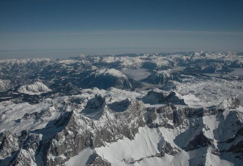 Aamiaismajoitus (B&B) Jagerhäusl