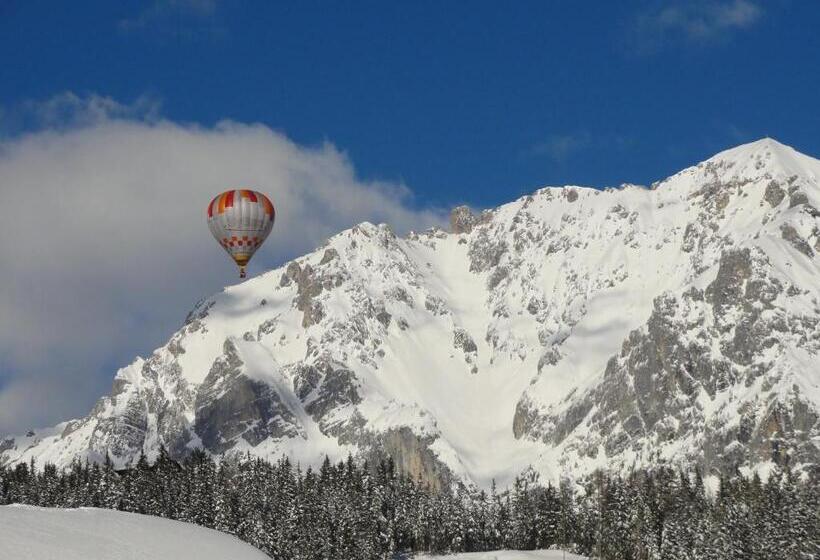 Aamiaismajoitus (B&B) Jagerhäusl