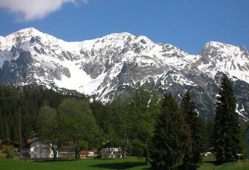 Aamiaismajoitus (B&B) Jagerhäusl