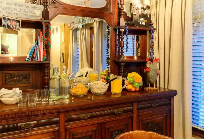تختخواب و صبحانه Tipperary House Dublin