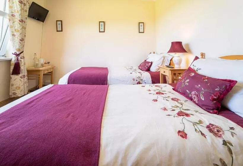 Bertra House B&b