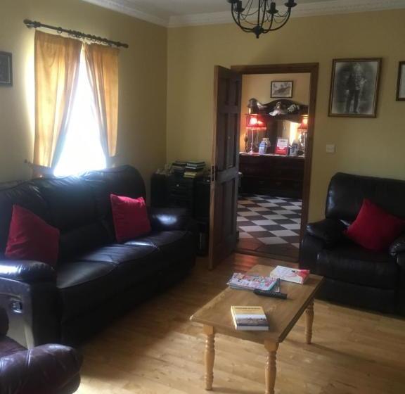 Deerpark Manor Bed And Breakfast