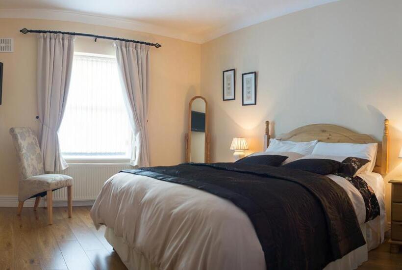 Grove House Bed & Breakfast