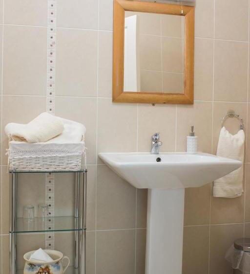 Grove House Bed & Breakfast