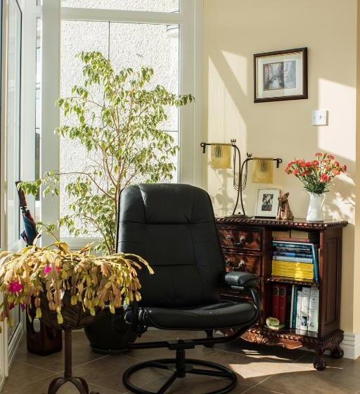 Grove House Bed & Breakfast