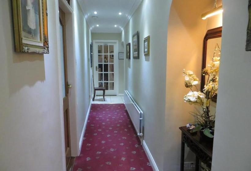 مبيت وإفطار Heritage Accommodation