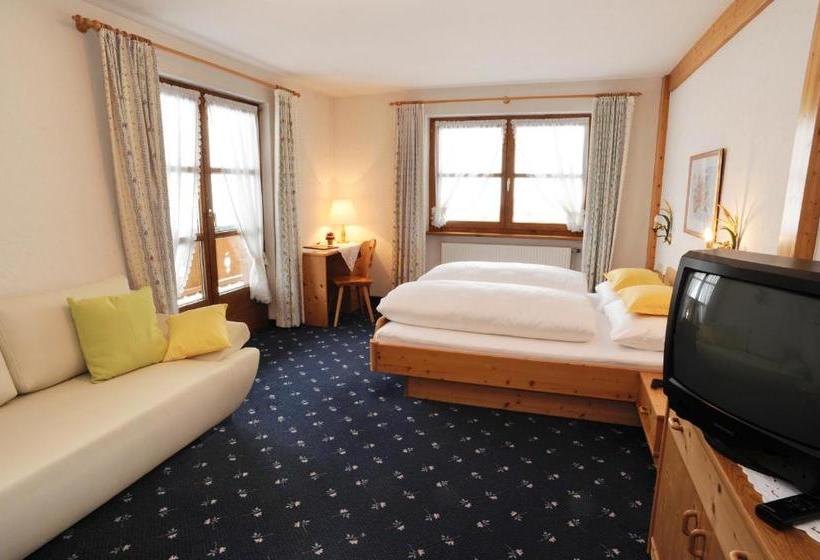 בית מלון כפרי Almrausch