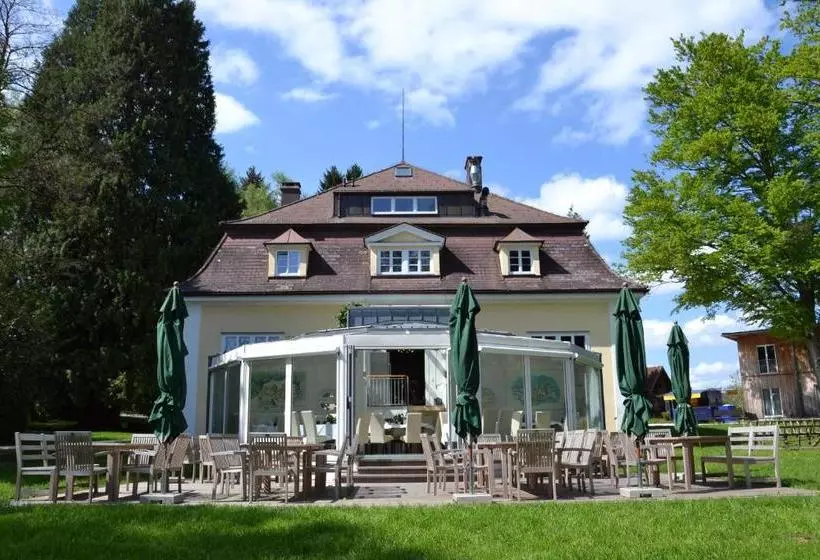 Hotelli Das Grafengut