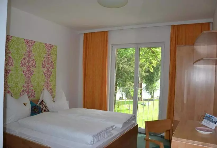 Hotelli Das Grafengut