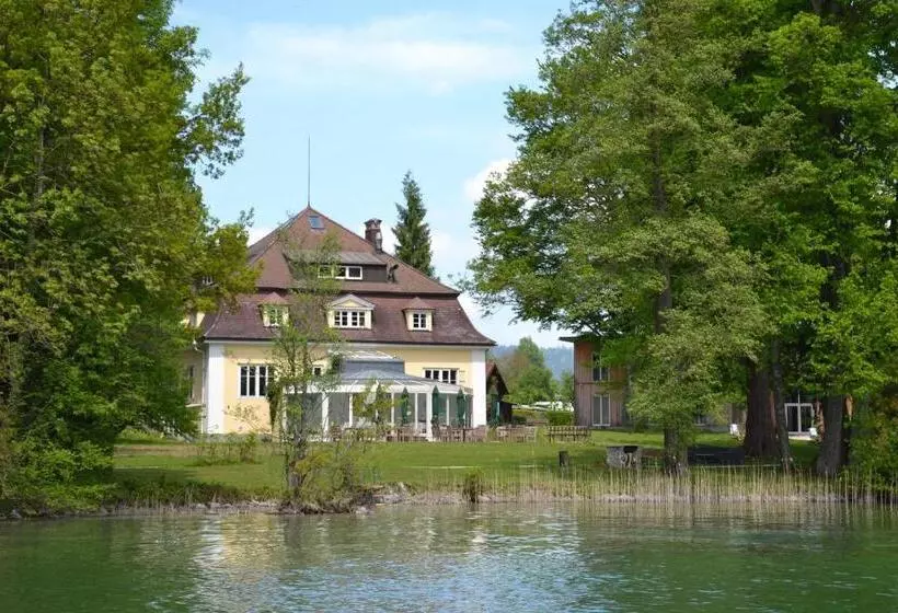Hotelli Das Grafengut