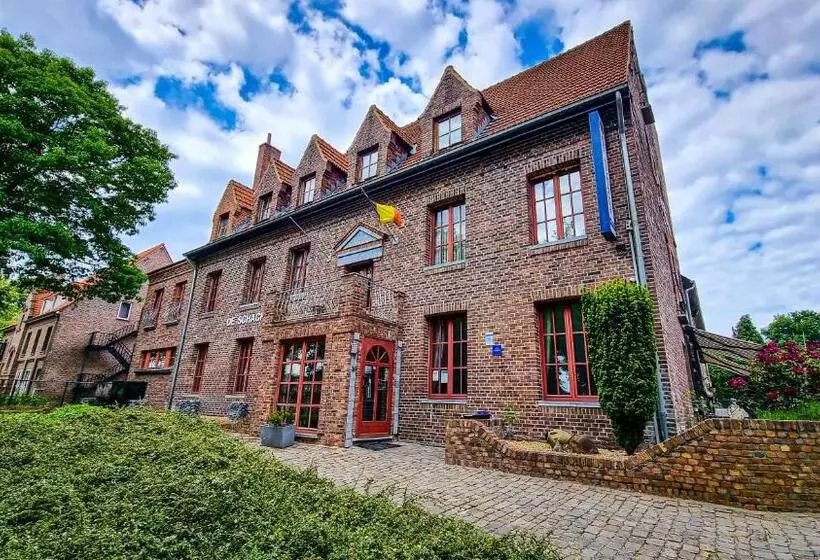 Hotelli De Schacht