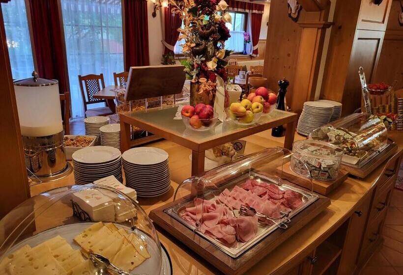 ホテル Garni Landhaus Trenkenbach