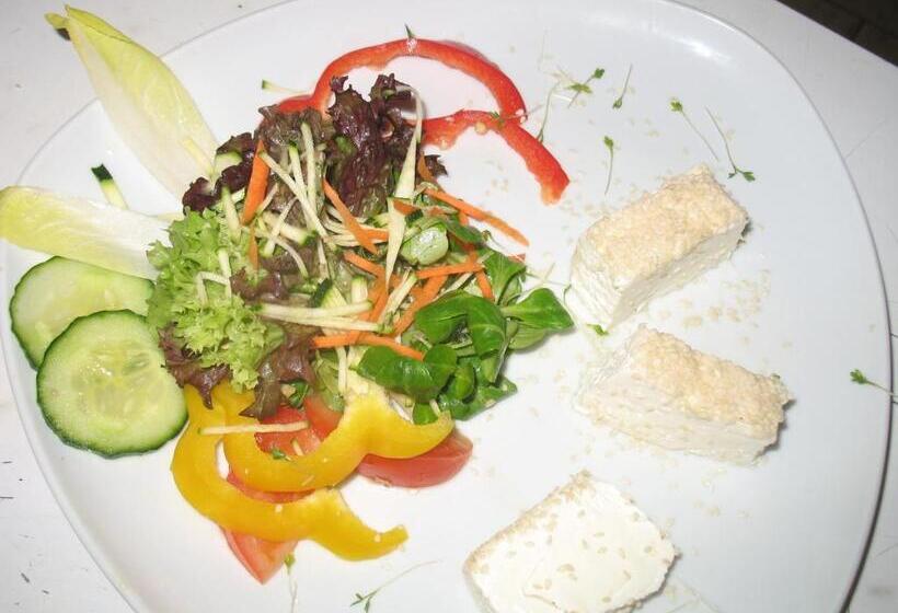 Отель Gasthof Neuwirt