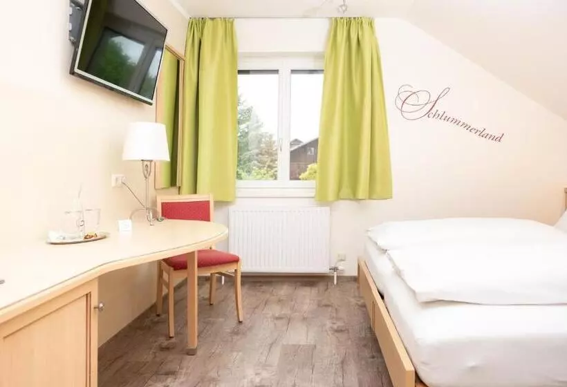 Hotelli Gasthof Neuwirt