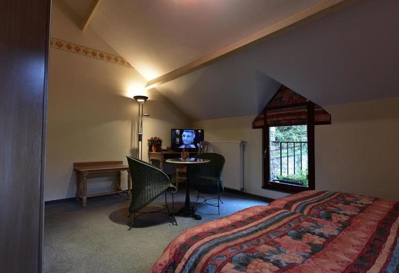 هتل Hôtel Moulin De La Strument