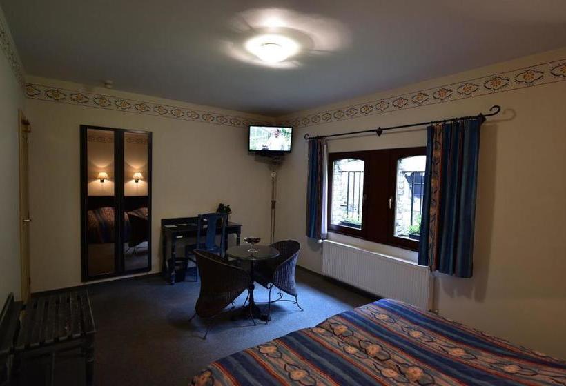 هتل Hôtel Moulin De La Strument