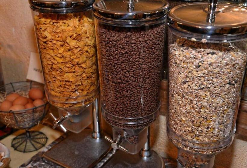 هتل Hôtel Moulin De La Strument