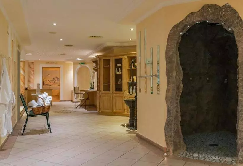 Hotel Luggi
