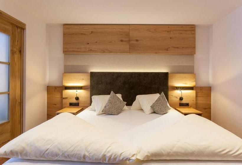 בית מלון כפרי Luggi