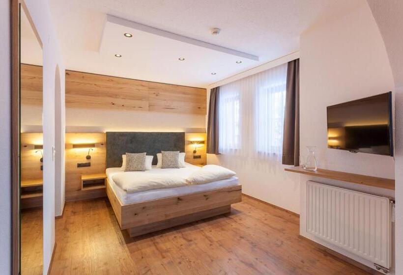 בית מלון כפרי Luggi