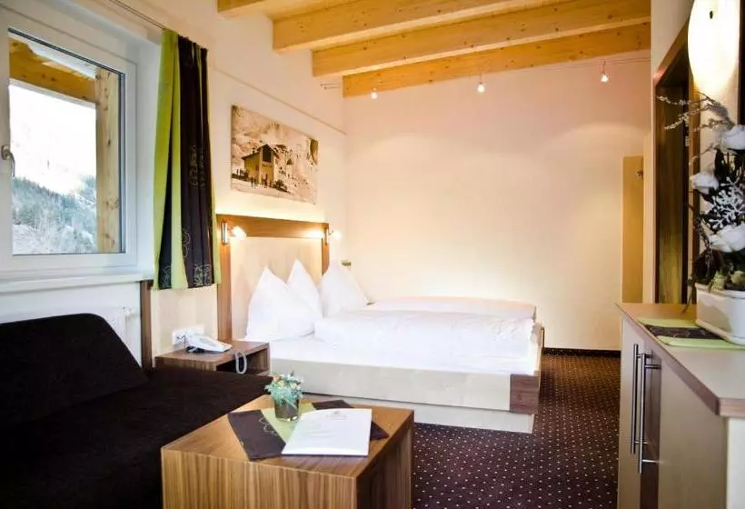 Hotel Tannenhof