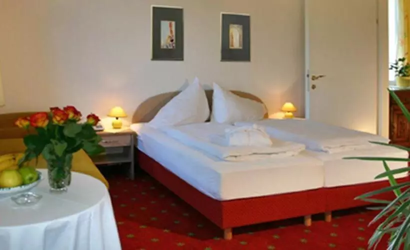 هتل Villa Auguste