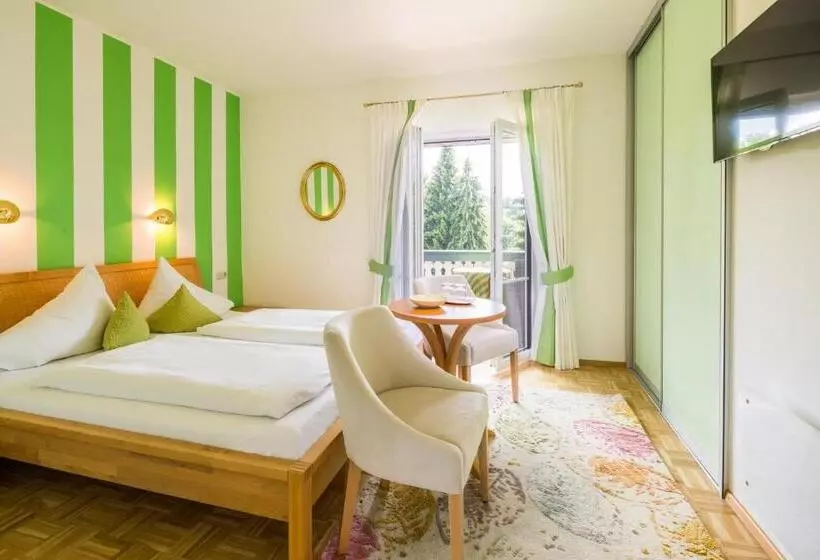 هتل Villa Konstanze