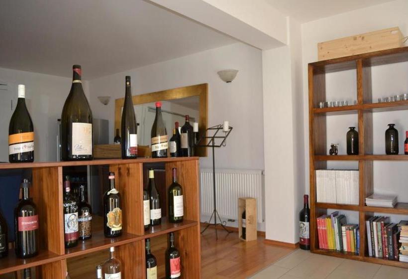 Отель Villa Rosa