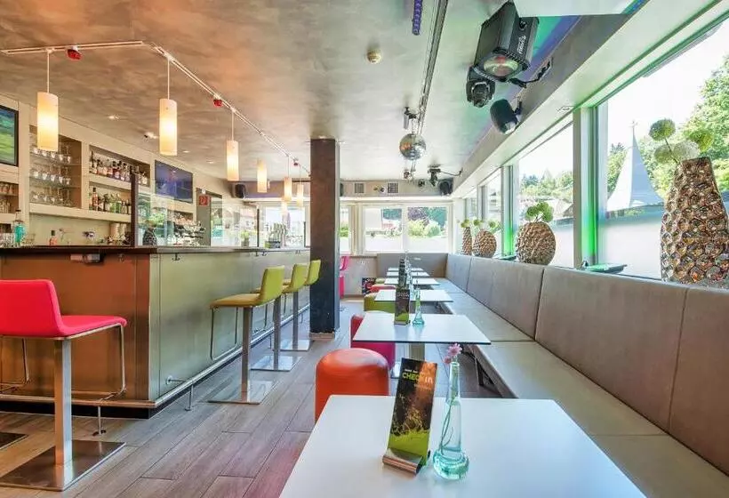 مُتل 24 Checkin Velden   Moderne Zimmer Im Zentrum