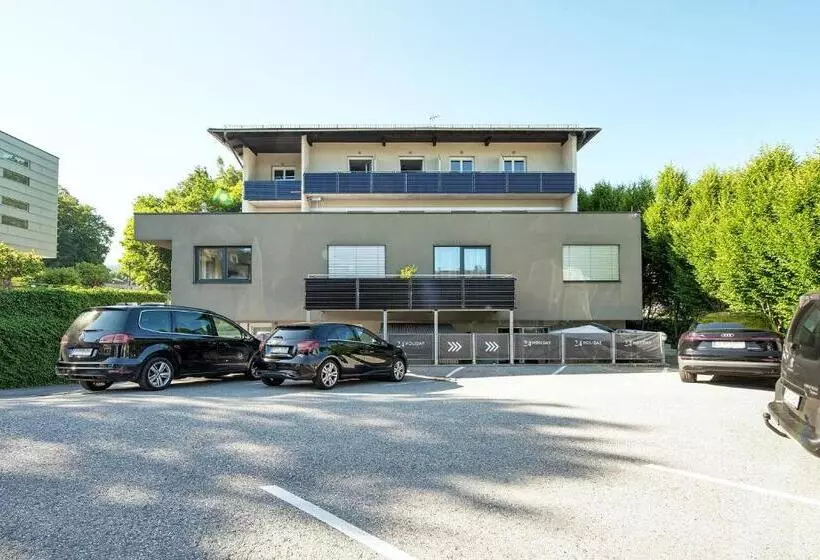 مُتل 24 Checkin Velden   Moderne Zimmer Im Zentrum