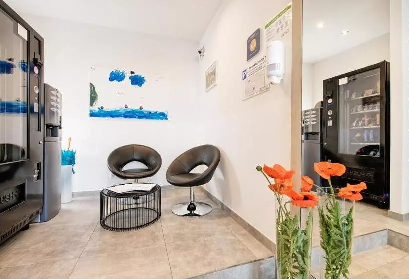 مُتل 24 Checkin Velden   Moderne Zimmer Im Zentrum
