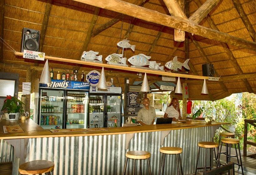 تختخواب و صبحانه The Old House