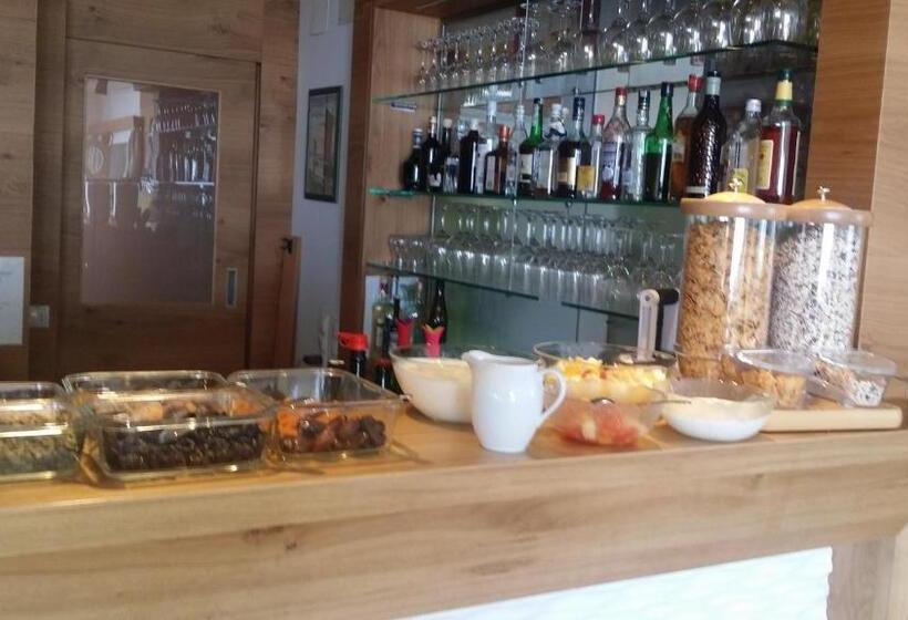 Fischwirtshaus Landmotel Die Donaurast