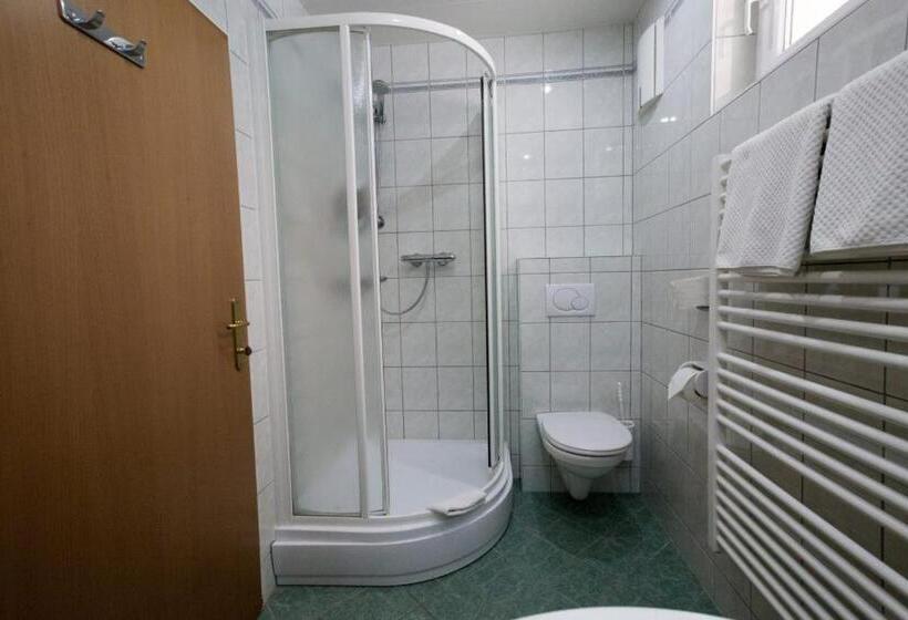 Fischwirtshaus Landmotel Die Donaurast