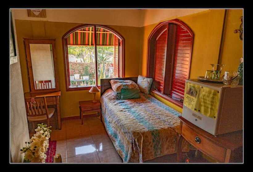 Fuego Mio Bed & Breakfast