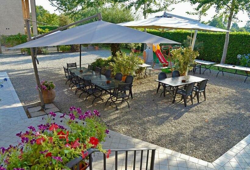 هتل Agriturismo Argaland