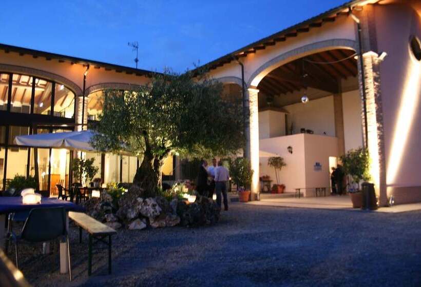 هتل Agriturismo Argaland