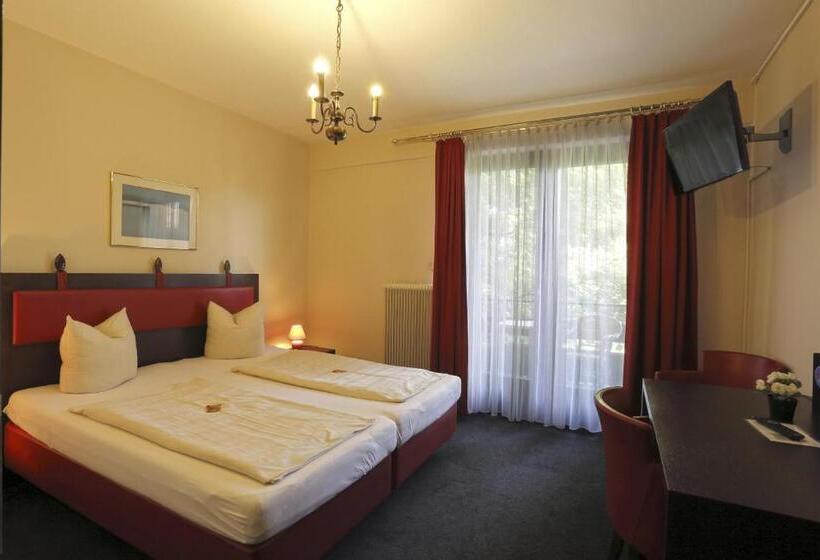 ホテル Alpen.adria.stadt