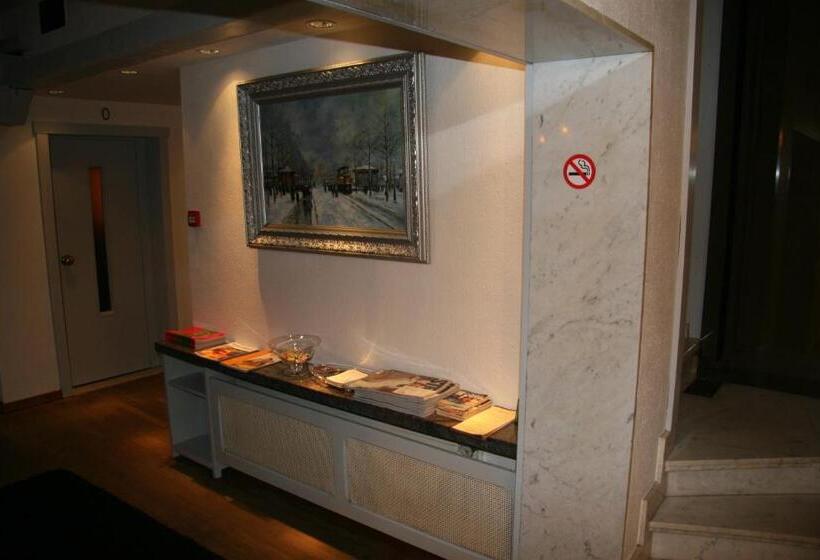 בית מלון כפרי Ambassade