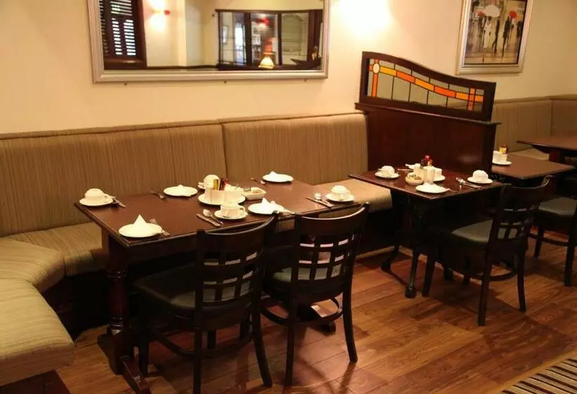 Hotelli Dalton Inn