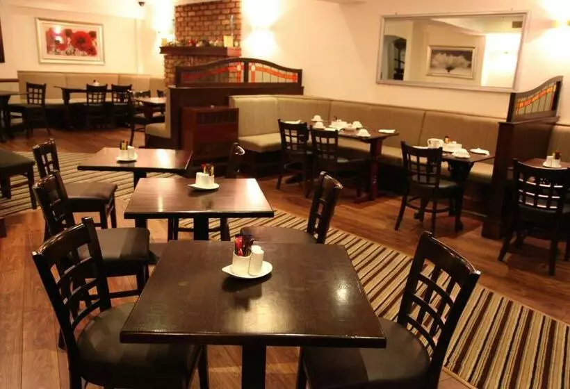 Hotelli Dalton Inn