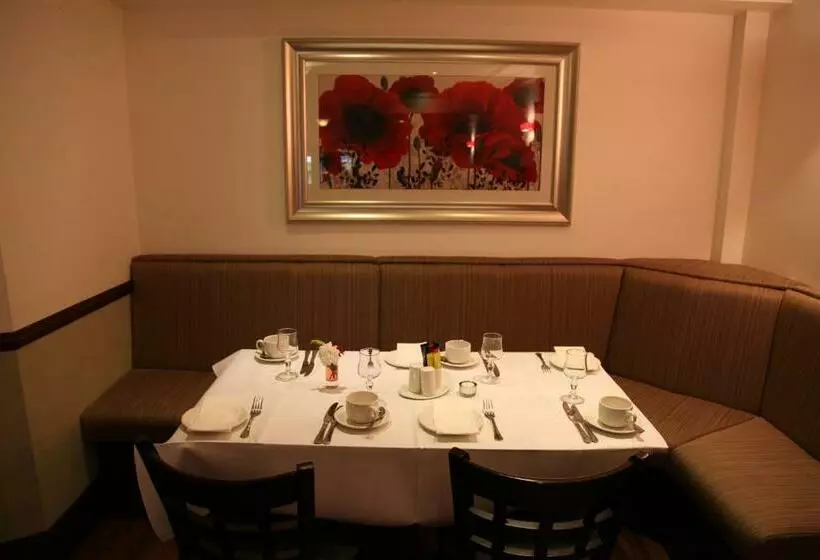 Hotelli Dalton Inn