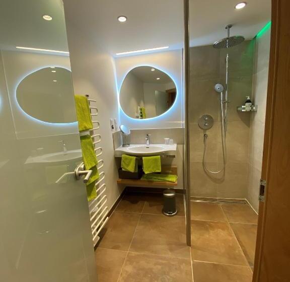 בית מלון כפרי Gasthof Schorn