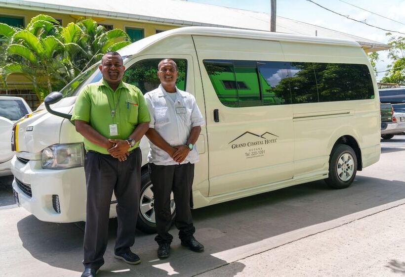 هتل Grand Coastal