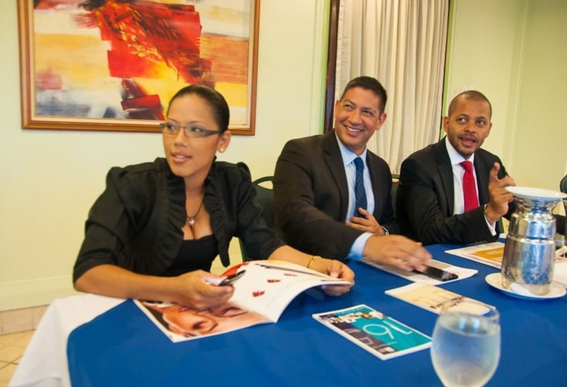 هتل Grand Coastal