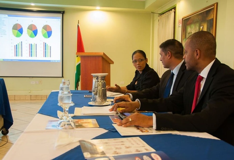 هتل Grand Coastal