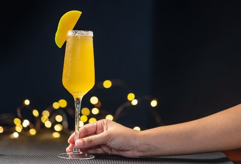 هتل Grand Coastal